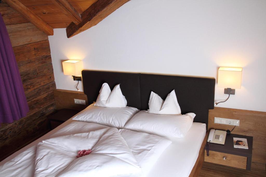 Hotel Kirchenwirt เคิร์ชแบร์ก อิน ทิโรล ภายนอก รูปภาพ